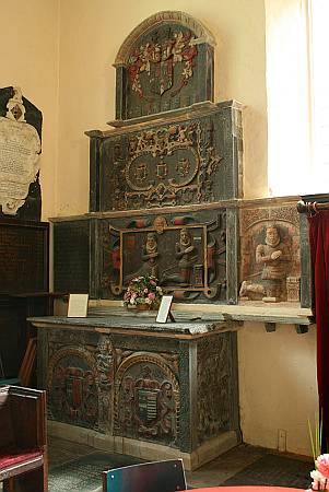 Tawstock - Tomb Detail